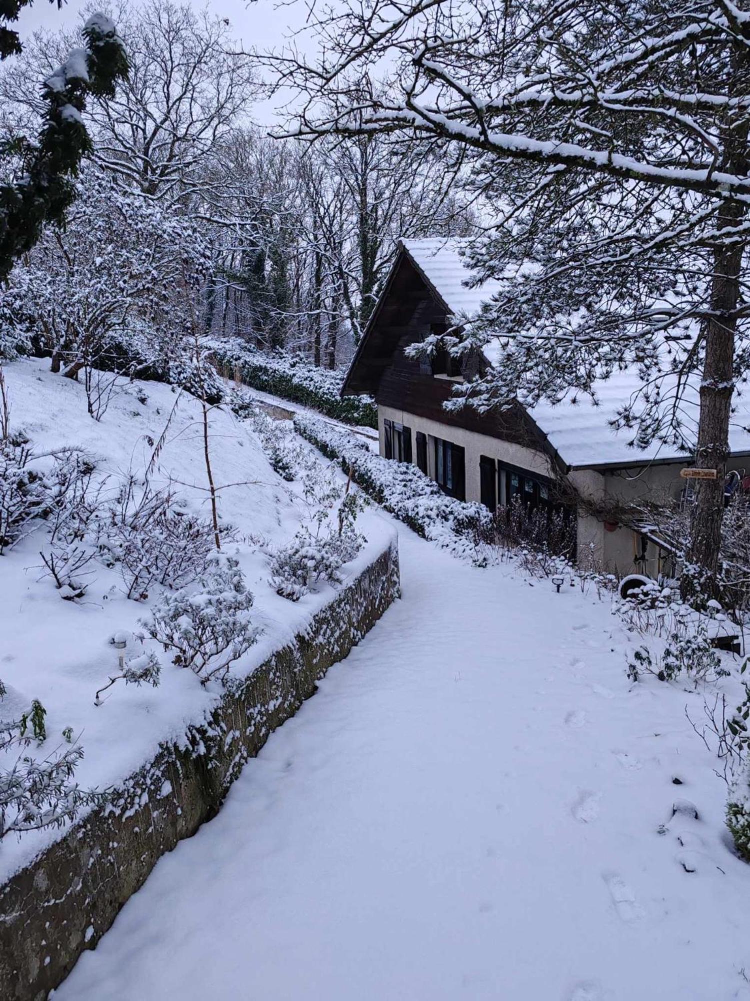 Camp Paradis Vireux-Molhain Exterior photo